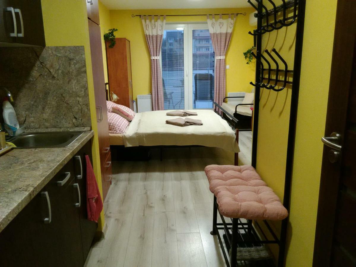 Apartman Aqua Подгайска Экстерьер фото
